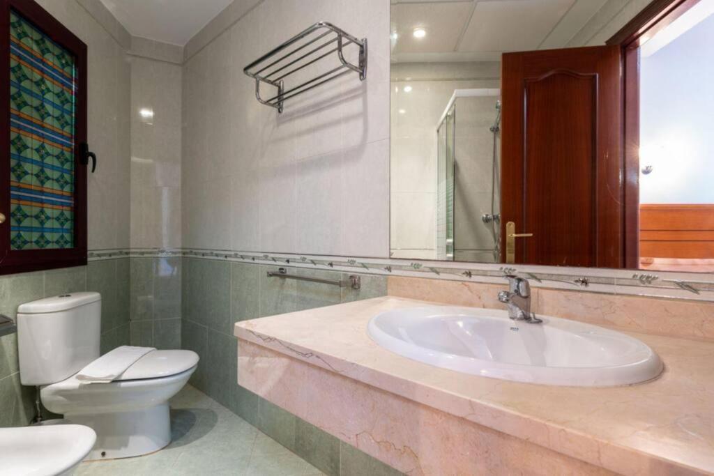 Ct 240 - Beachfront Apartment -Don Juan Manilva Exterior foto